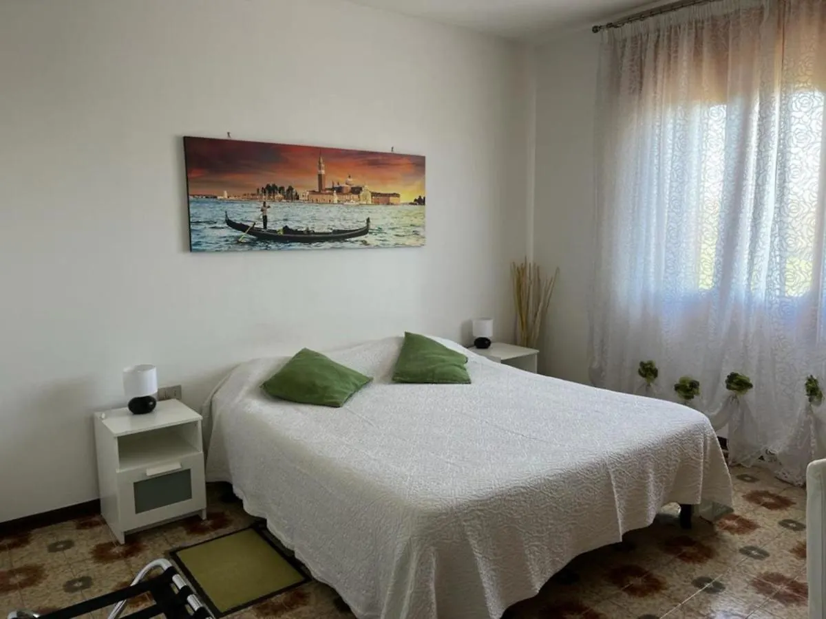 B&B Airport Venice Diego Tessera 3*,